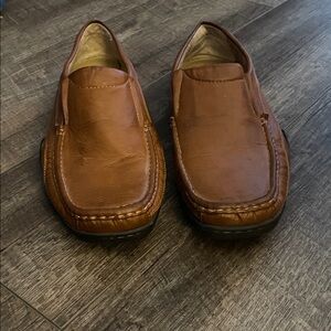 Elegant Tan Leather Slip-On Loafers